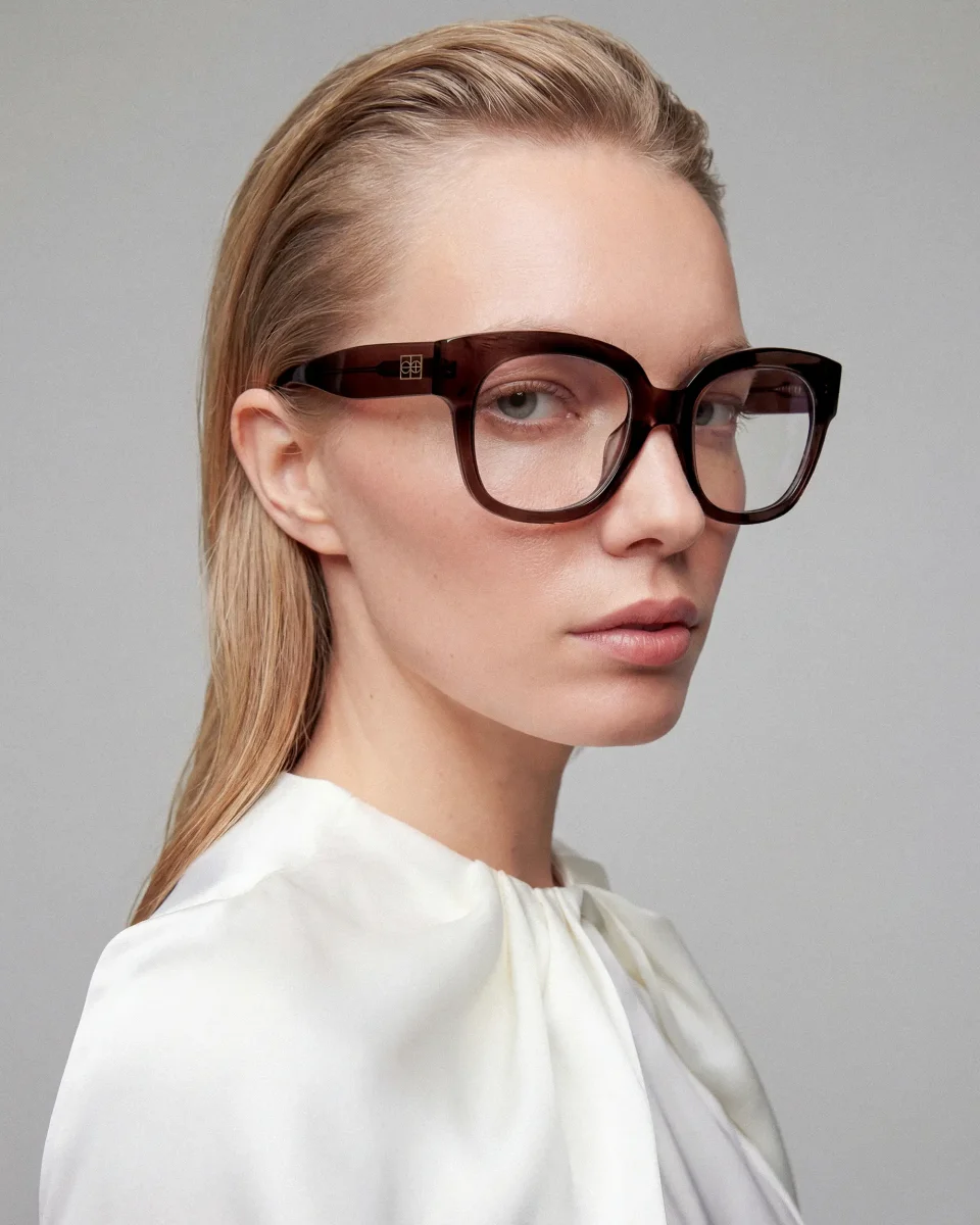 Chloe Chocolate Blue Light – Bild 3